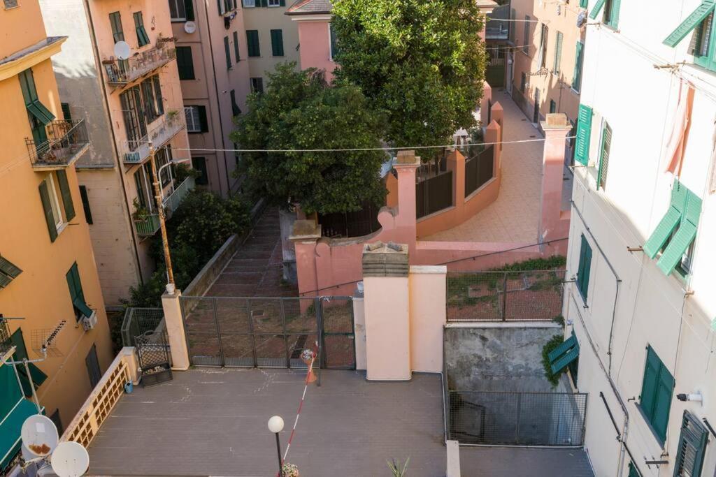 Appartamento Salita S. Anna - Affitti Brevi Italia 热那亚 外观 照片